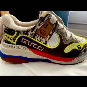 Brand New all stickers/tags Gucci Tennis Shoes- size 36